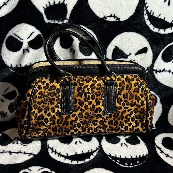 Elka Accessories Leopard Print Purse - Picture 2 of 5